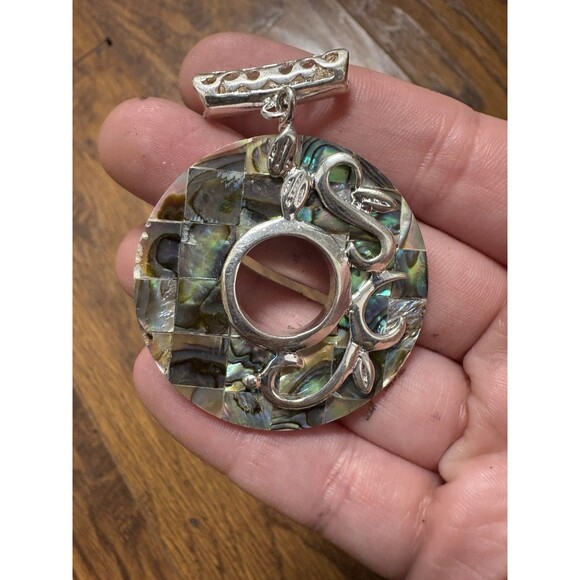 Abalone Removable Ornate Donut Pendant Silver Tone Vintage For Necklace - Picture 8 of 8